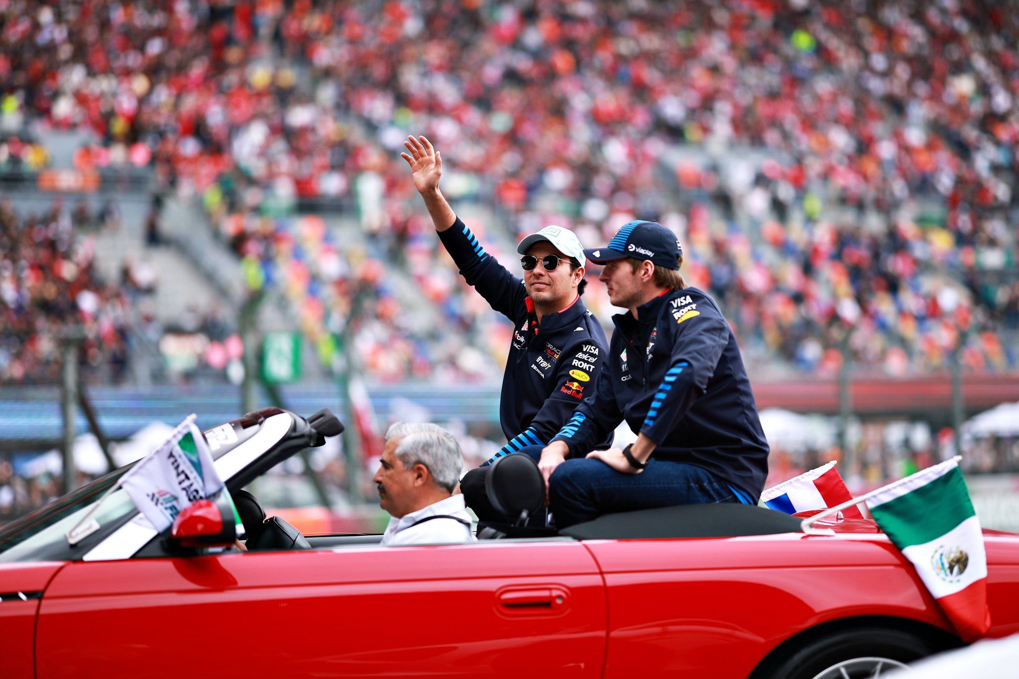 Checo Pérez y Max Verstappen.