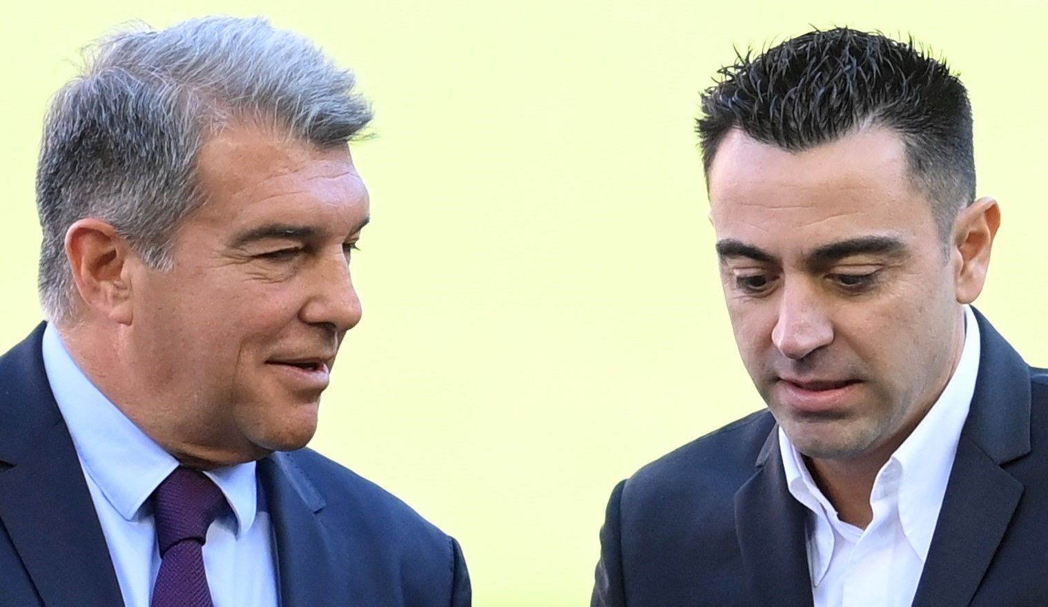 Joan Laporta, Xavi Hernández