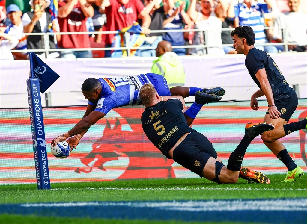 Stormers fullback Warrick Gelant scores in their Champions Cup clash against three-time winners Toulon at the Nelson Mandela Bay Stadium in Gqeberha