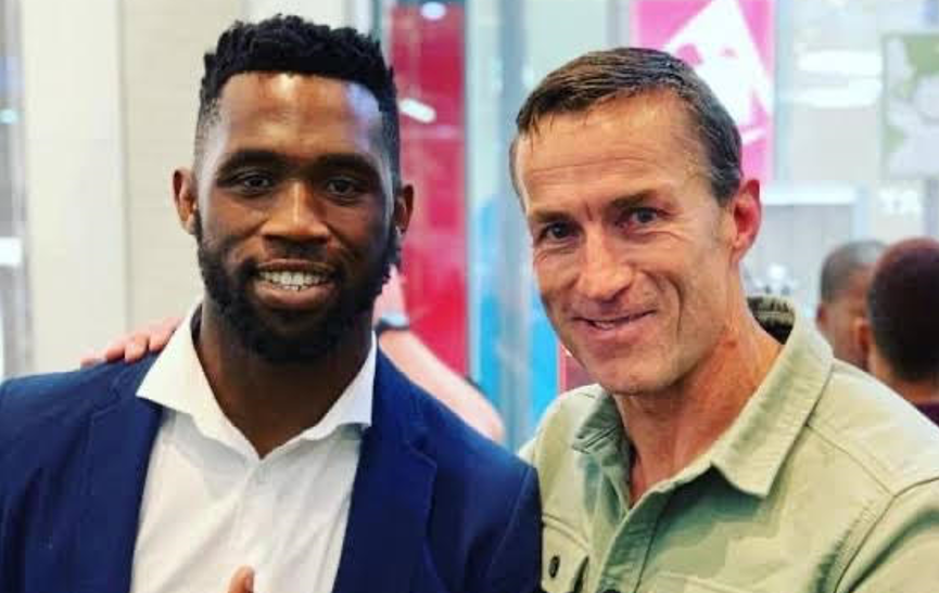 Current Springbok captain Siya Kolisi with former Springbok captain Corne Krige