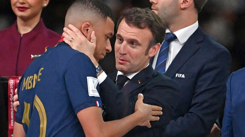 Kylian Mbappé, Emmanuel Macron