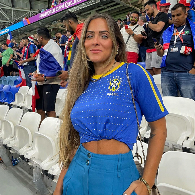 Charming, Gorgeous, Hot: The Most Beautiful Fans of the 2022 World Cup ...