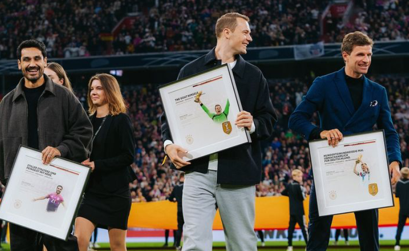 Gündogan, Neuer y Müller.