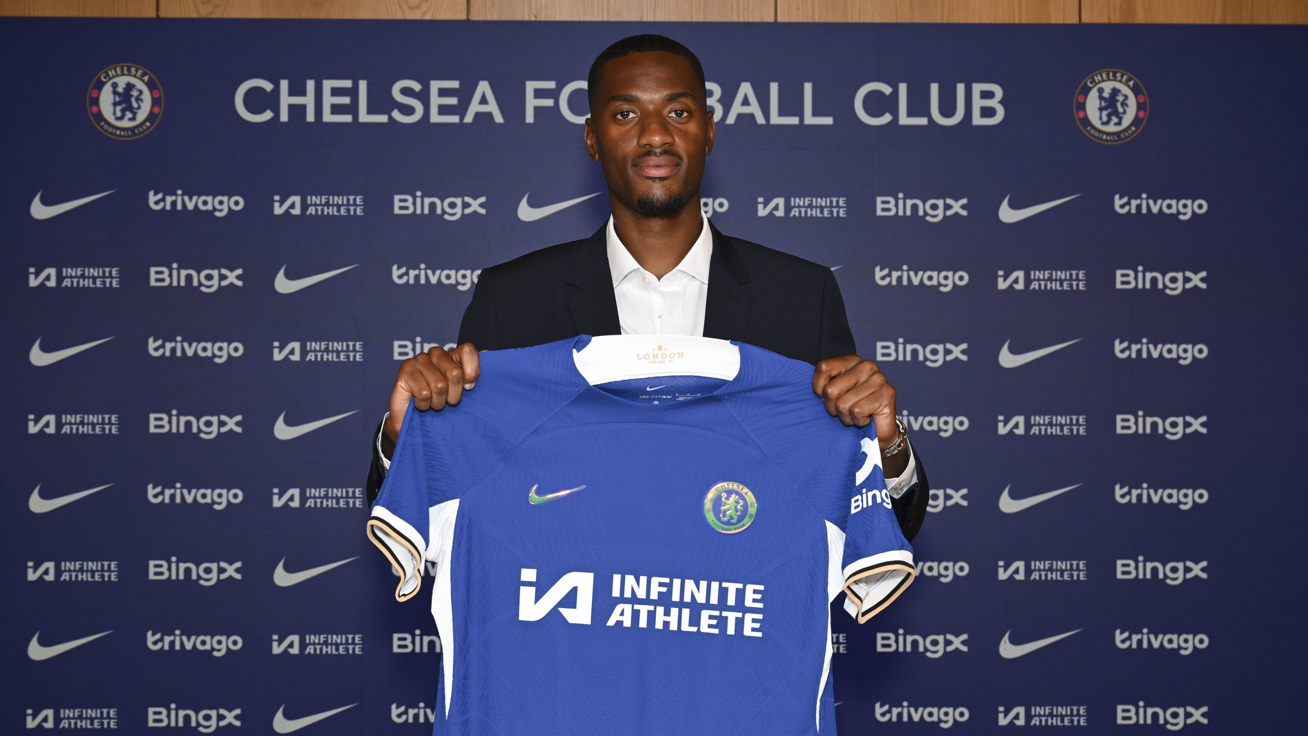 Tosin Adarabioyo